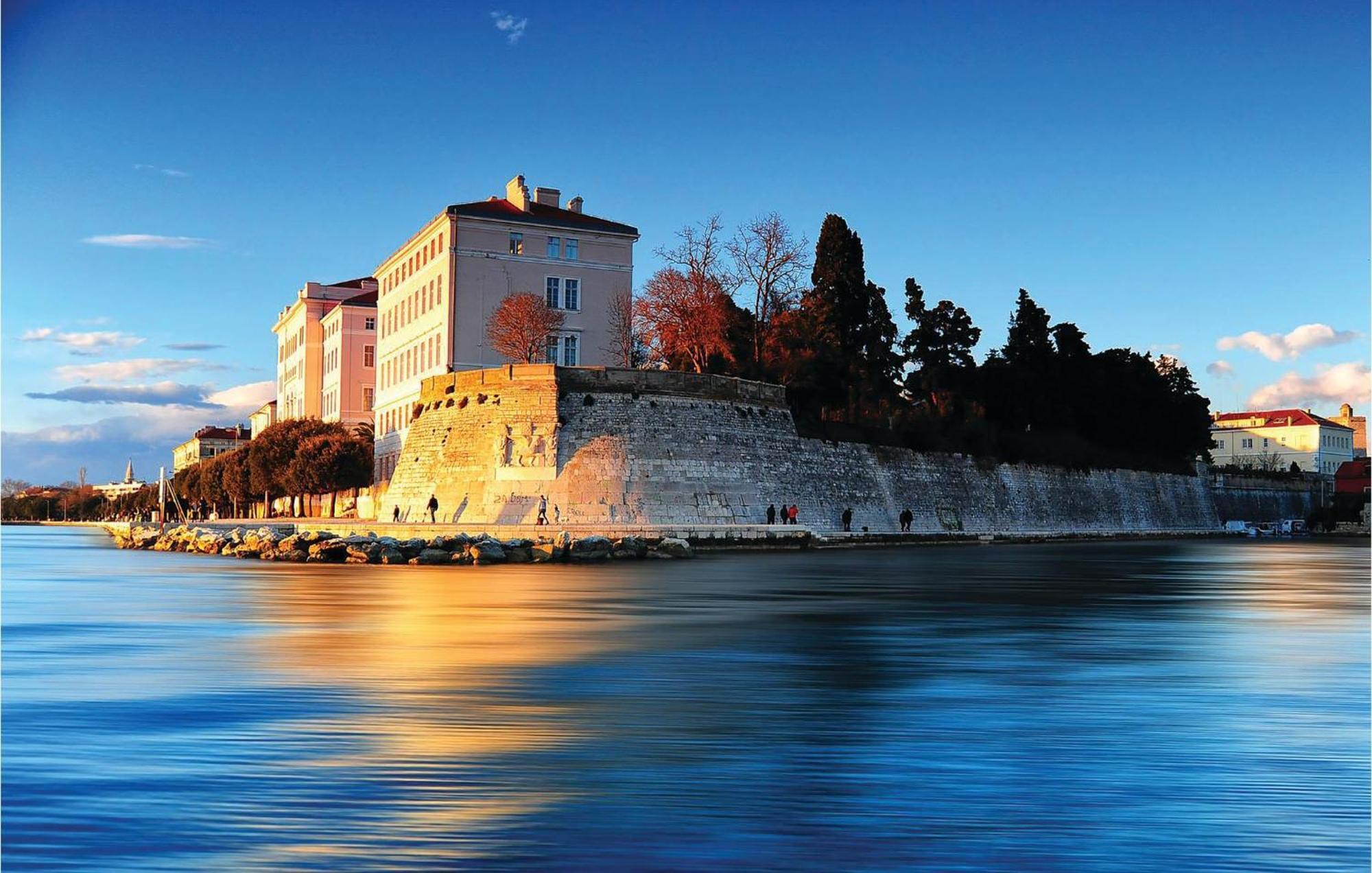 Lovely Apartment In Zadar With Wifi Exterior foto