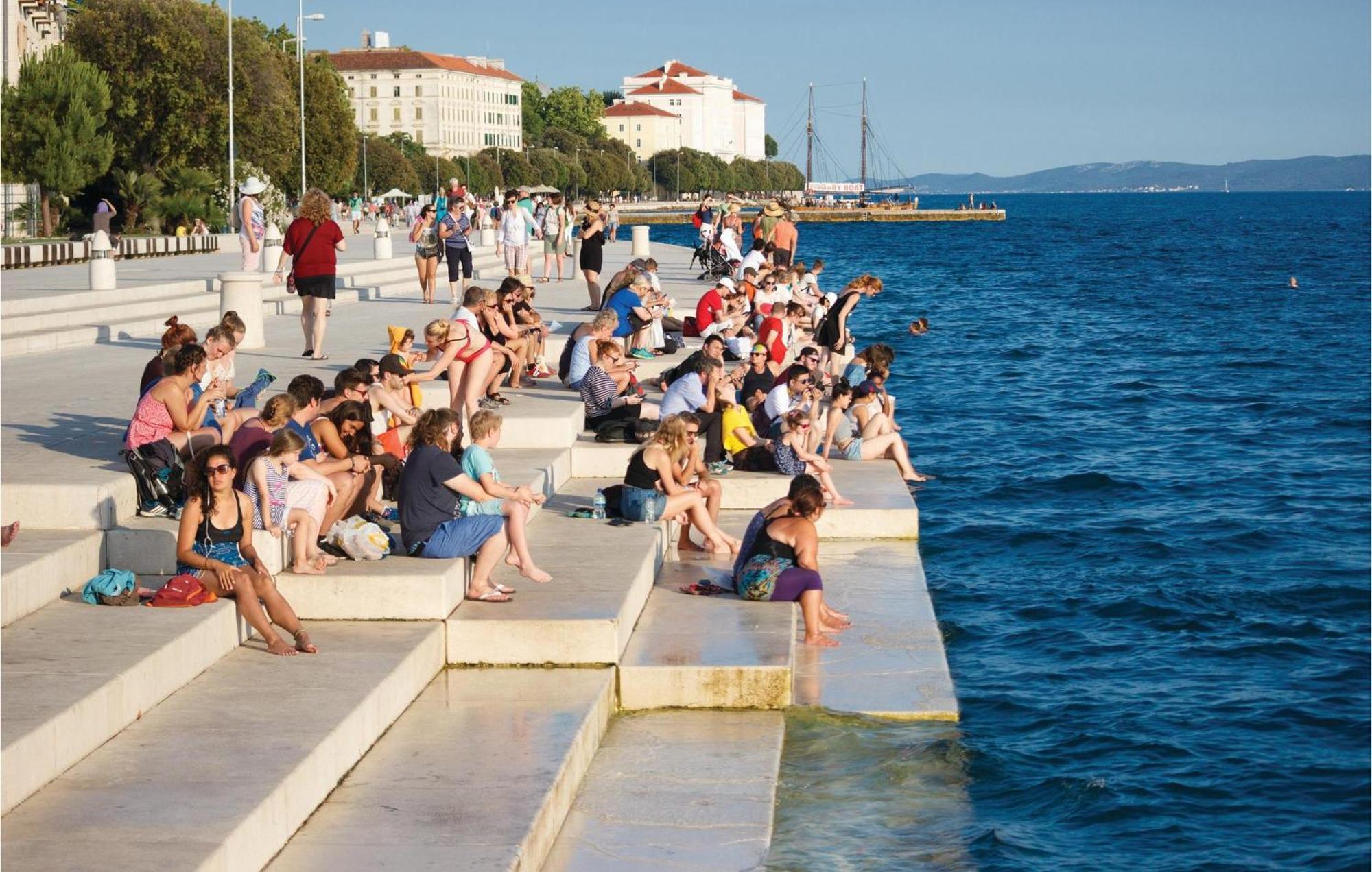 Lovely Apartment In Zadar With Wifi Exterior foto